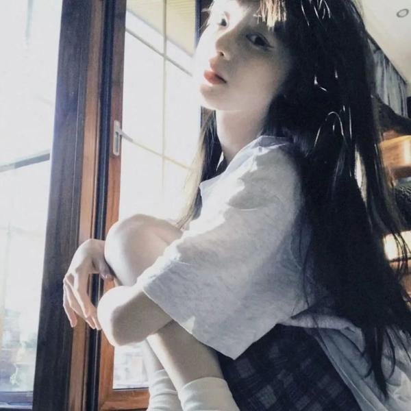 布劳涅森林的女人们